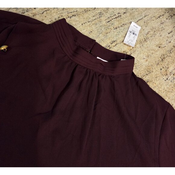 New! NY & Co Size L Burgundy Gold Side Button High Neck Blouse Old Money Smocked - Picture 8 of 15
